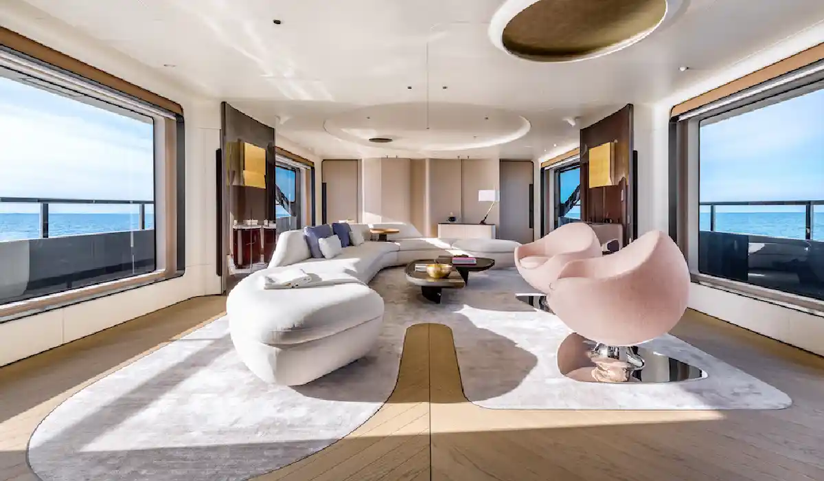 Azimut - Grande Trideck - Luxury Yacht Rentals Near me - Used Luxury Yachts Near me - Exclusive Concierge Club.webp